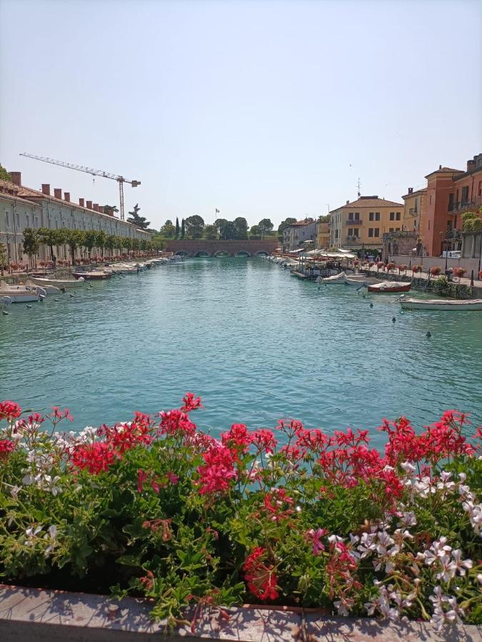 Home La Rosa Del Garda Песк'єра-дель-Гарда Екстер'єр фото
